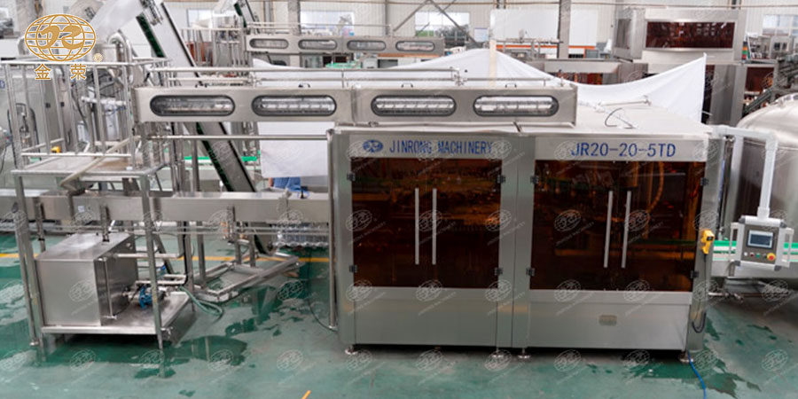 碳酸飲料灌裝生產線-2 碳酸飲料灌裝生產線-2